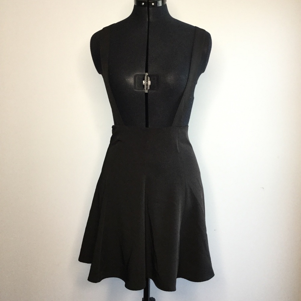 Schoolgirl style Skirt with overall straps